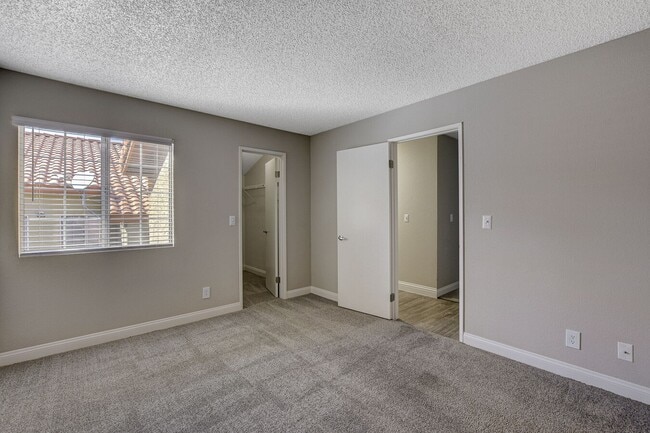 Photo - Invitational Apartments