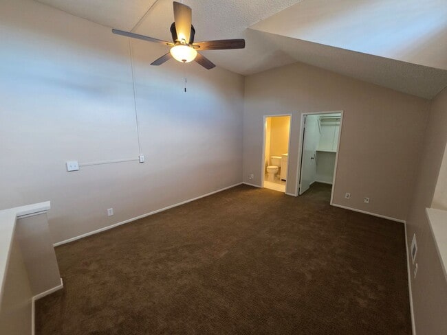 Photo - Beautiful Upgraded "Westside" Condo! Unidad 117