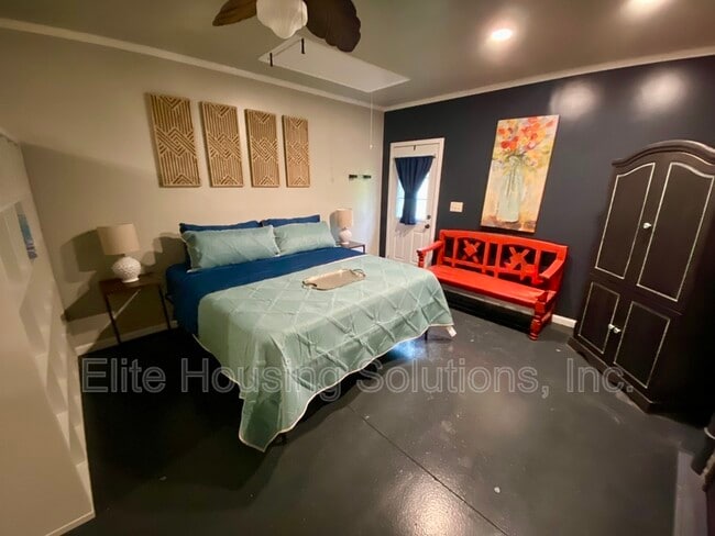 Photo - 152 Edenwood Ln