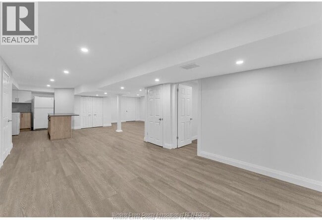 Photo - 3157 Glenwood Ave