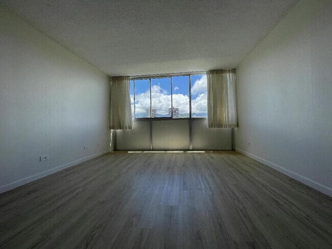 Photo - ALOHALANI 1/1/1 sec, view, amens Unidad APT 1704