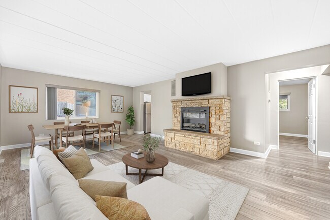 Photo - 332 Maple Ave Unit 1