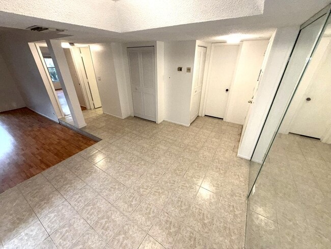 Photo - 3670 Inverrary Dr Unit 3g