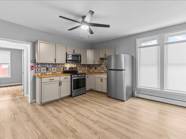 158 Main St Unit A