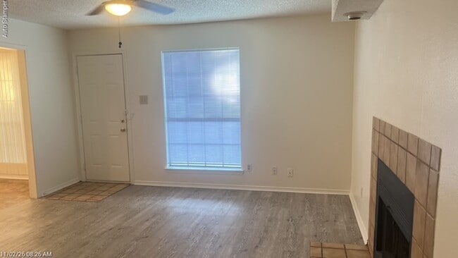 Photo - 3805 Braden Ln