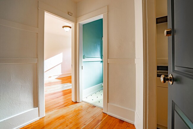 Photo - Heights Court Apartments