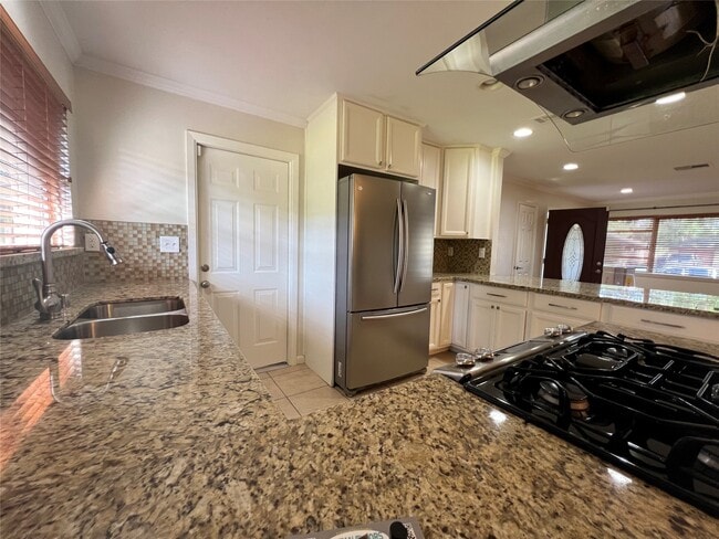 Photo - 4311 Benning Dr