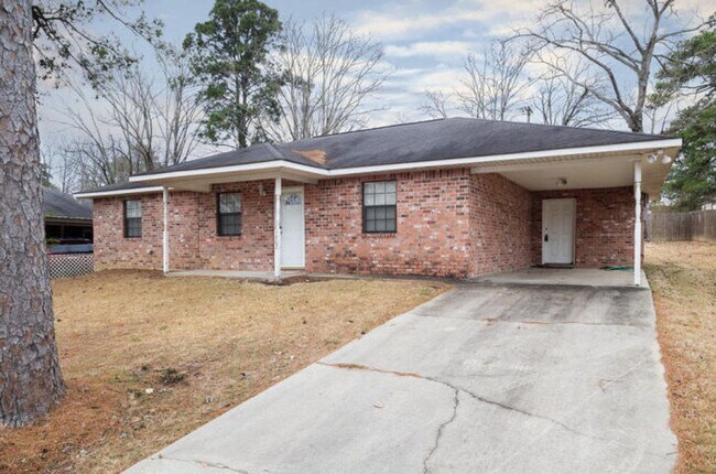 Building Photo - 1602 Allison St