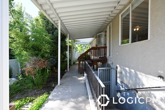 Photo - 4616 S Zenia Mdws Ct Unit 1