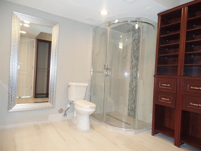 Photo - 2851 N Oakland Forest Dr