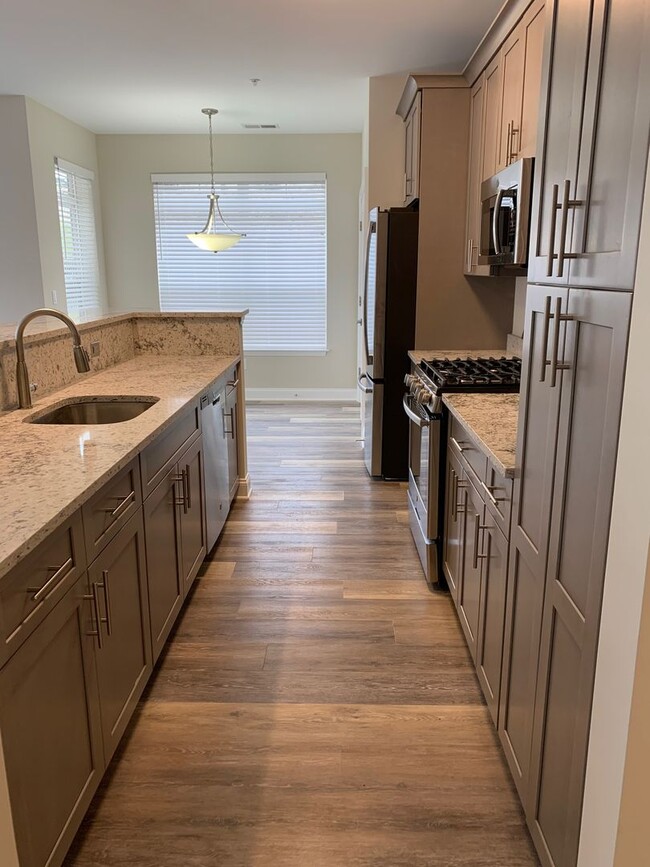 Photo - One Dutchess Luxury Waterfront 1, 2, & 3 Bedroom Apartments homes