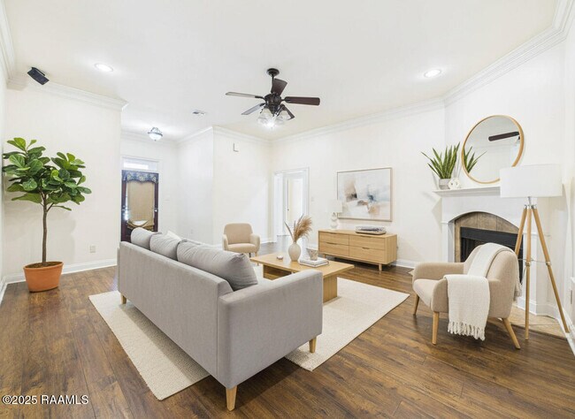 Photo - 236 Shadowbrush Bend