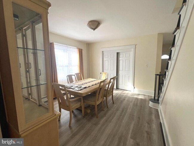 Building Photo - 21 Michigan Ave