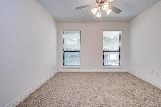 Photo - 1507 Paige St
