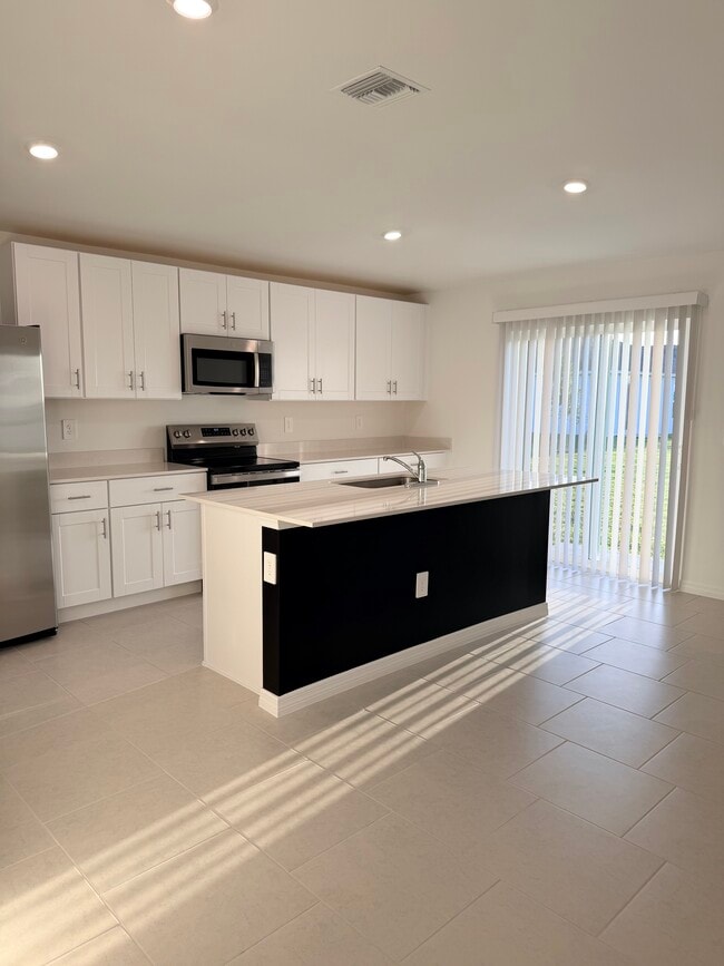 Kitchen - 12216 Sydney Ct