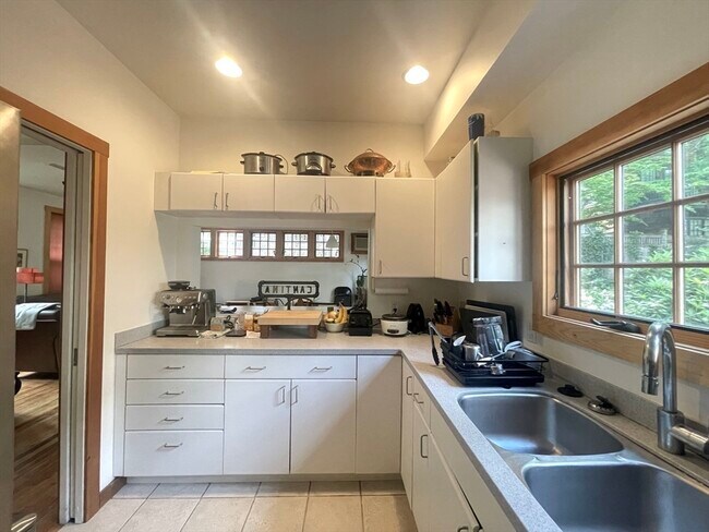 Photo - 15 Mount Vernon St