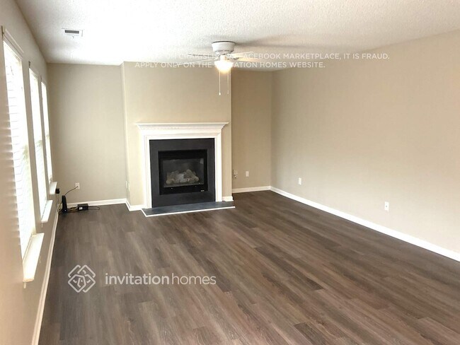 Photo - 6625 Forest Cross Dr