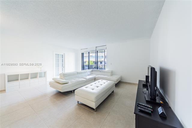 Photo - 121 Crandon Blvd Unidad 248