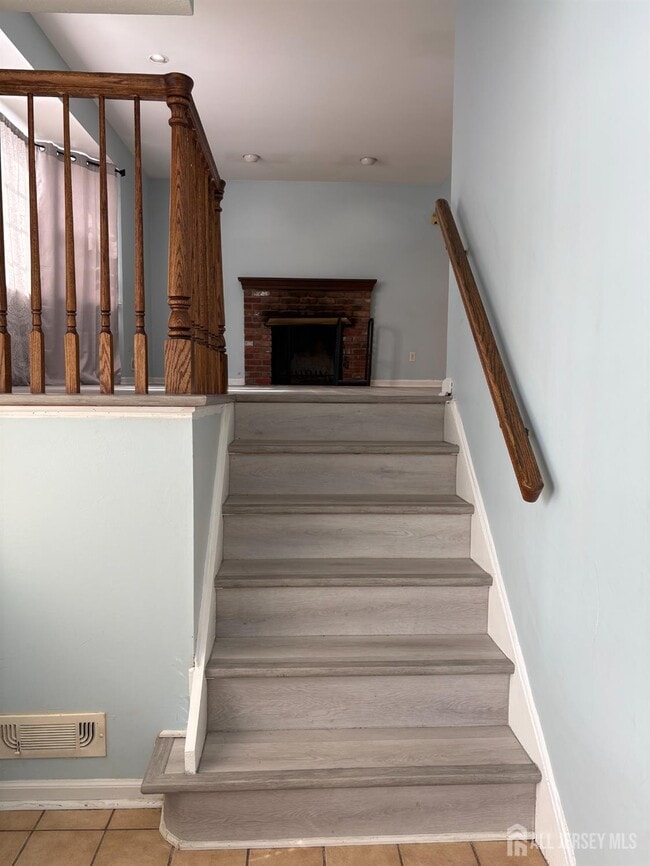 Photo - 31 Tall Oaks Dr