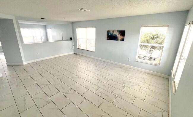 Photo - 642 Elderberry Dr