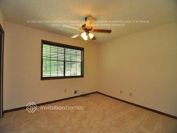 Photo - 3336 Alcazar Dr SW