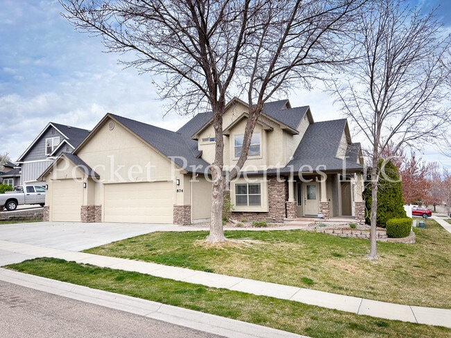 Building Photo - 874 E Forest Ridge Ct