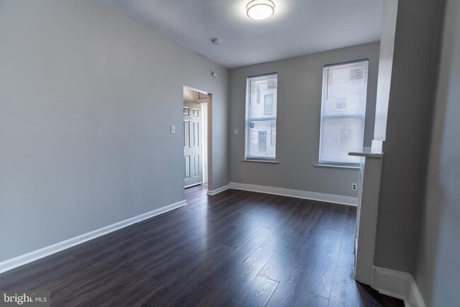 Photo - 3617 N Sydenham St