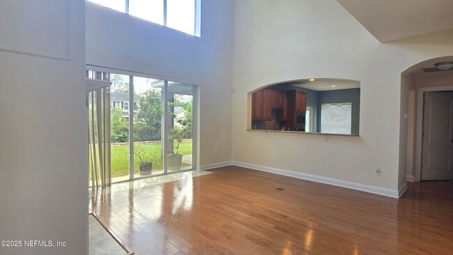 Photo - 7716 Watermark Ln S