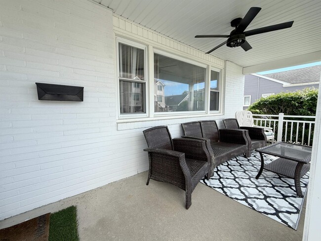 Photo - 307 N Essex Ave