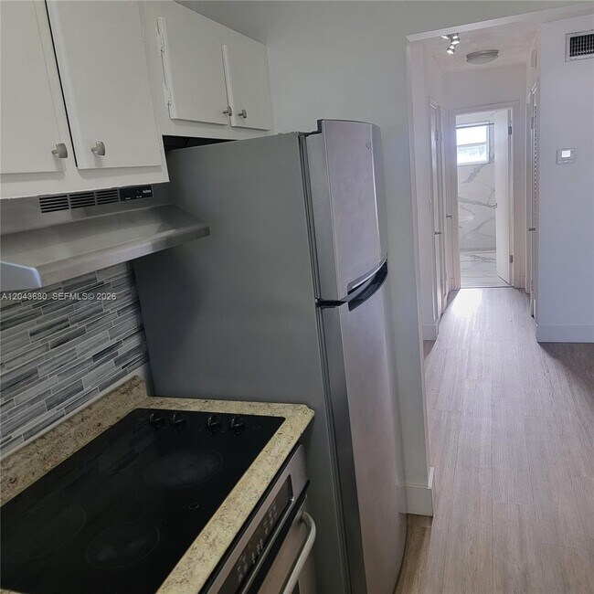 Photo - 1700 Cleveland St Unidad 203