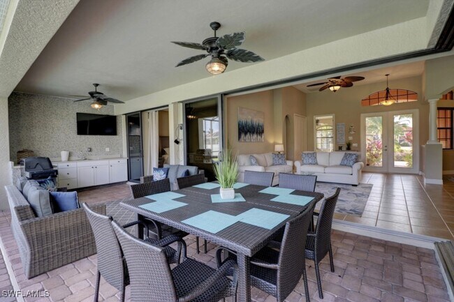 Photo - 3525 Surfside Blvd