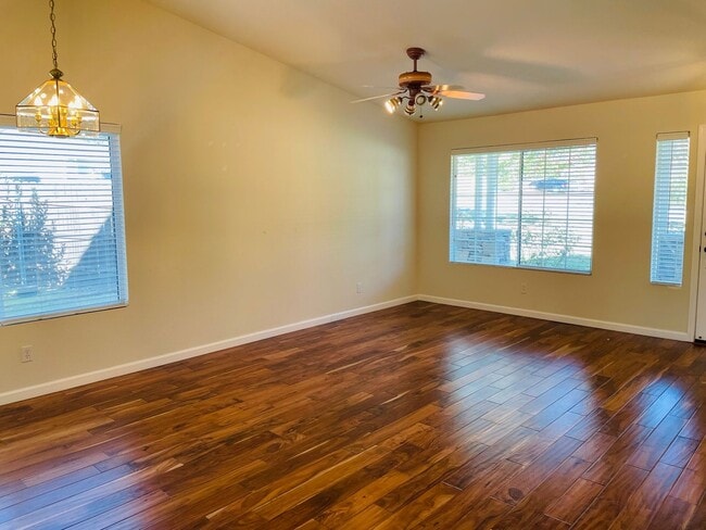 Photo - 5106 Camanche Way