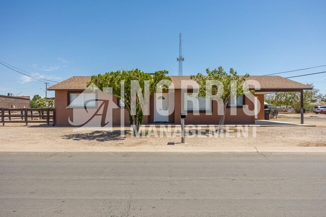 Photo - Great Home in the Heart of Eloy