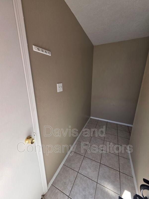 Photo - 4412 St Andrews Dr Unit B