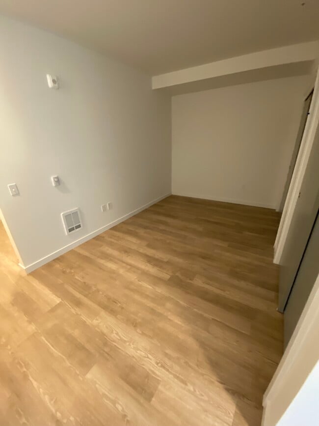 Open 1BD, 1BA - 498SF Bedroom