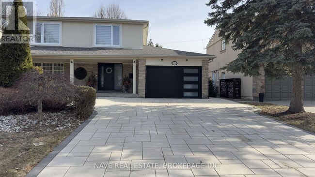 Photo - 125 Bay Thorn Dr