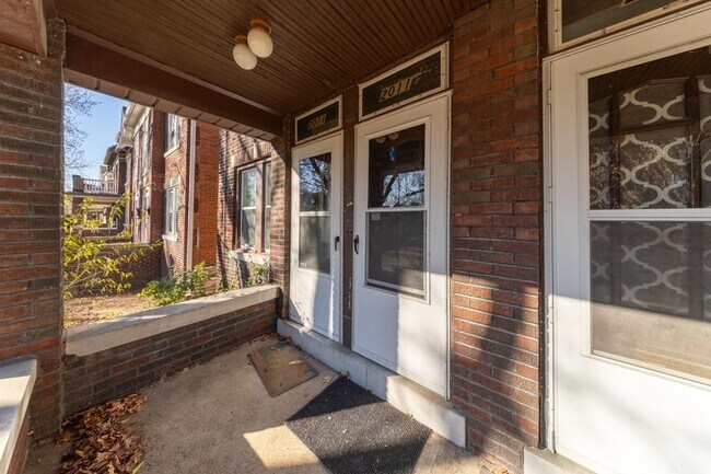 2009 Maury Ave