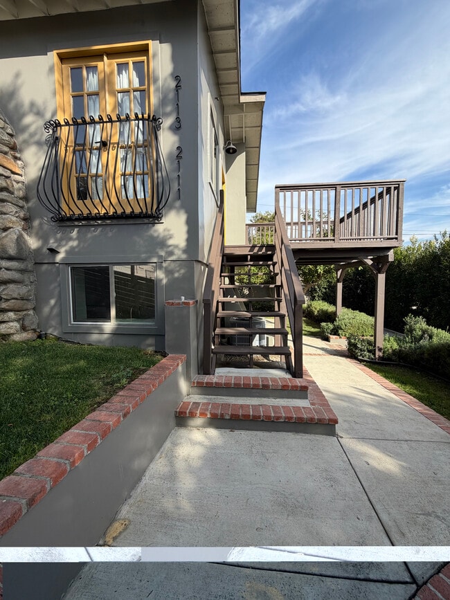 Photo - 2113 Montana St