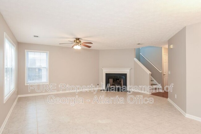 Photo - 179 Weatherstone Dr