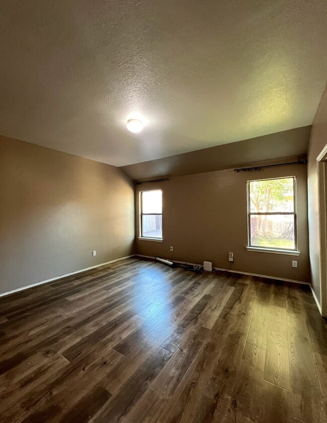 Photo - 15647 Flagstone Walk Way