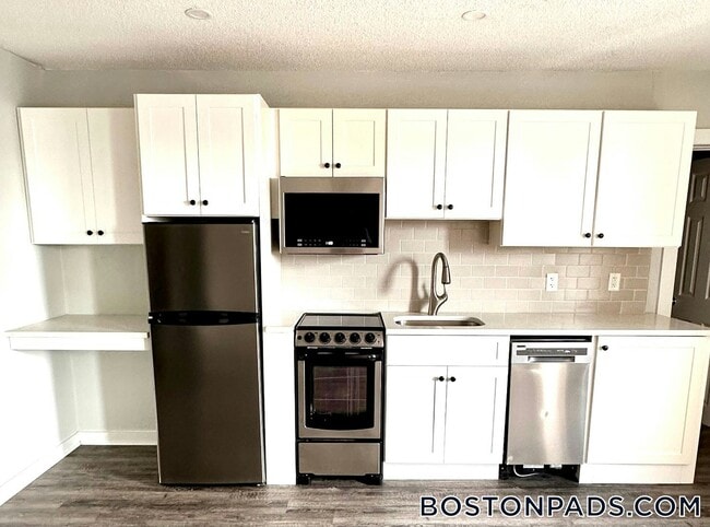 Photo - 76 Franklin St Apartment Unit 27