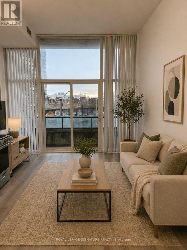 Photo - 36 Lisgar St Unit 318E