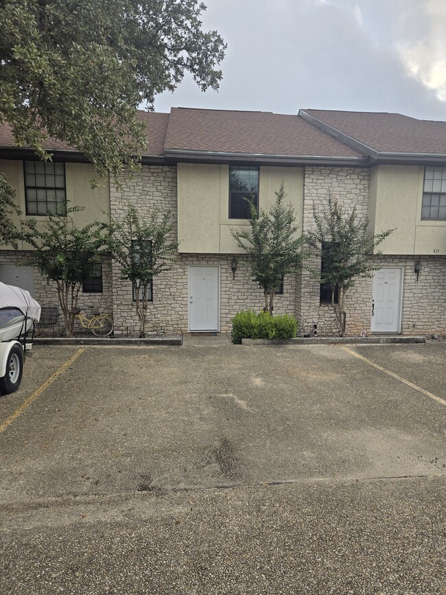 Street View - 421 Watts Ln Condo Unit B2