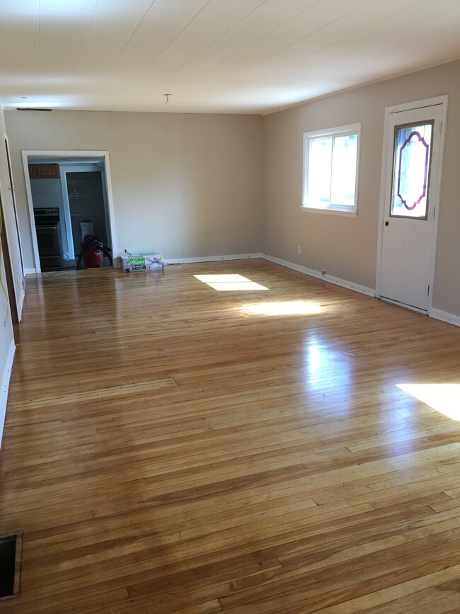 Photo - 452 E Holum St Unidad 452