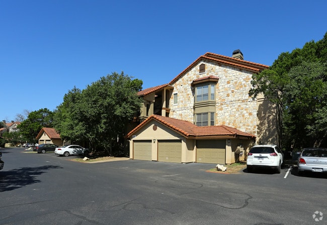 Building Photo - Camden Gaines Ranch Rental