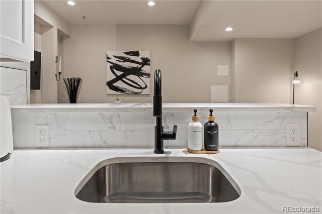 Photo - 2905 W 4th Ave