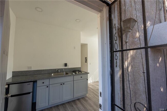 Photo - 4608 Melbourne Ave Unit 4608