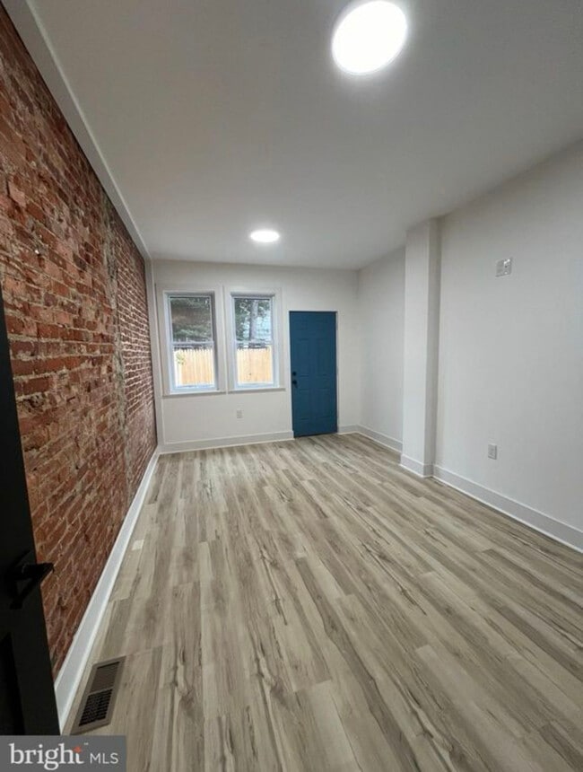 Photo - 4817 N 15th St