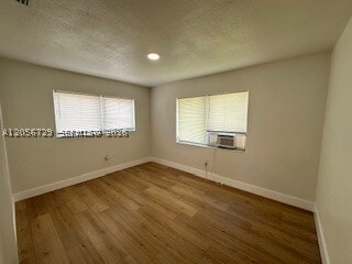 Photo - 1106 C