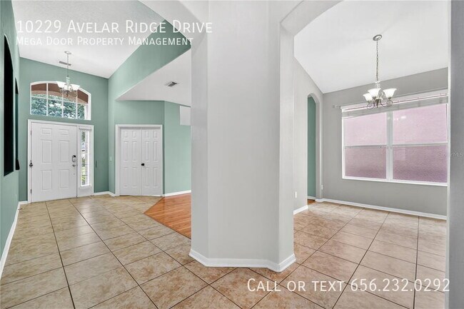 Photo - 10229 Avelar Ridge Dr